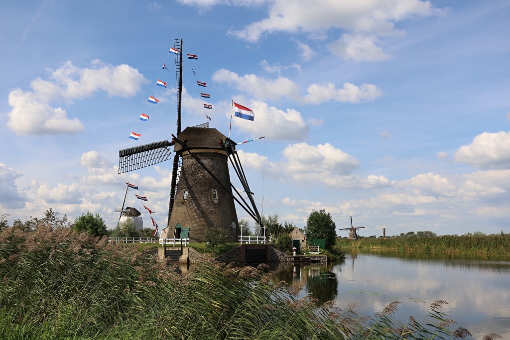 kinderdijk molen molens erfgoed hdr alblasserwaard werelderfgoed polder gemaal gemalen unesco lichtspektakel